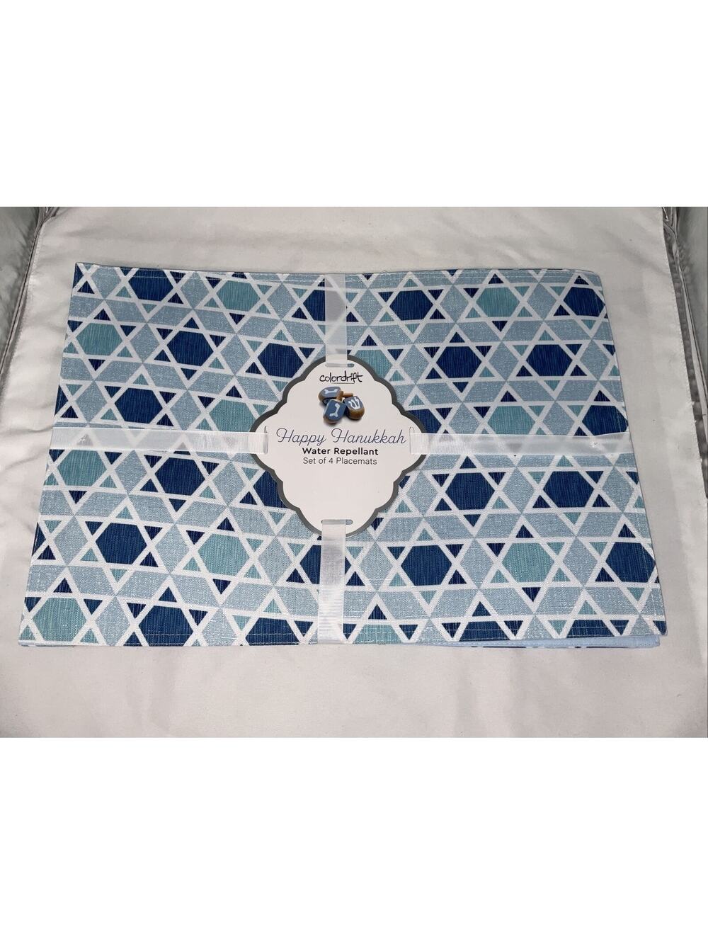 NEW COLORDRIFT HANUKKAH PLACEMATS STAR OF DAVID MENORAH WATER REPELLENT SET/4